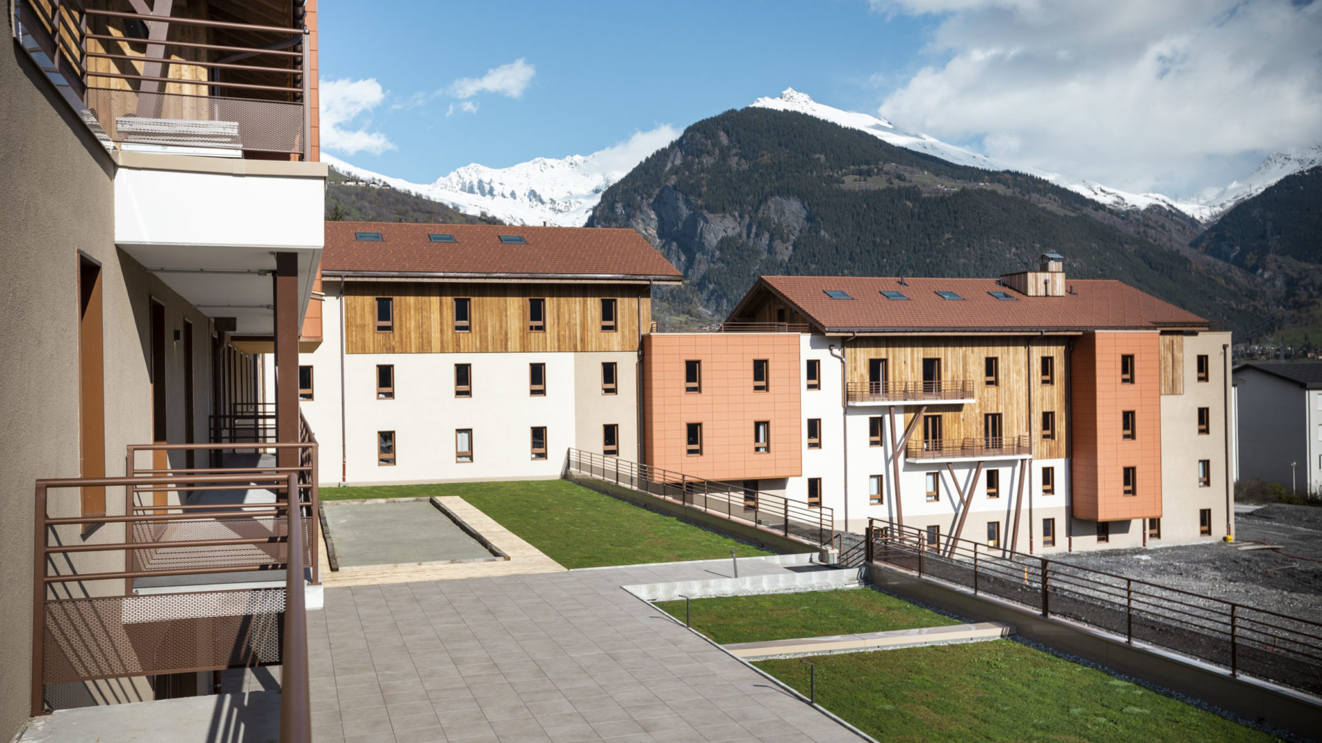 Bourg St Maurice - Base Camp Lodge - Studio Arch